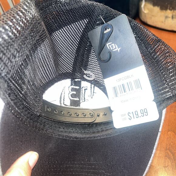 13 FISHING Gray Curved Brim Snapback Ballcap Trucker Black Mesh - Picture 2 of 2